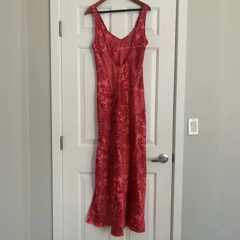 Free People Worth The Wait Bias Slip Dress - Size M - Cherry Red - NWT - Picture 6 of 9